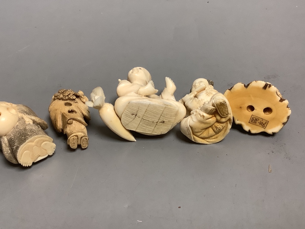 Five Japanese ivory netsuke